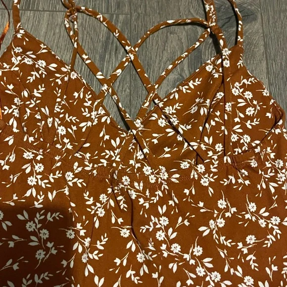 Dress - Picture 2 of 2